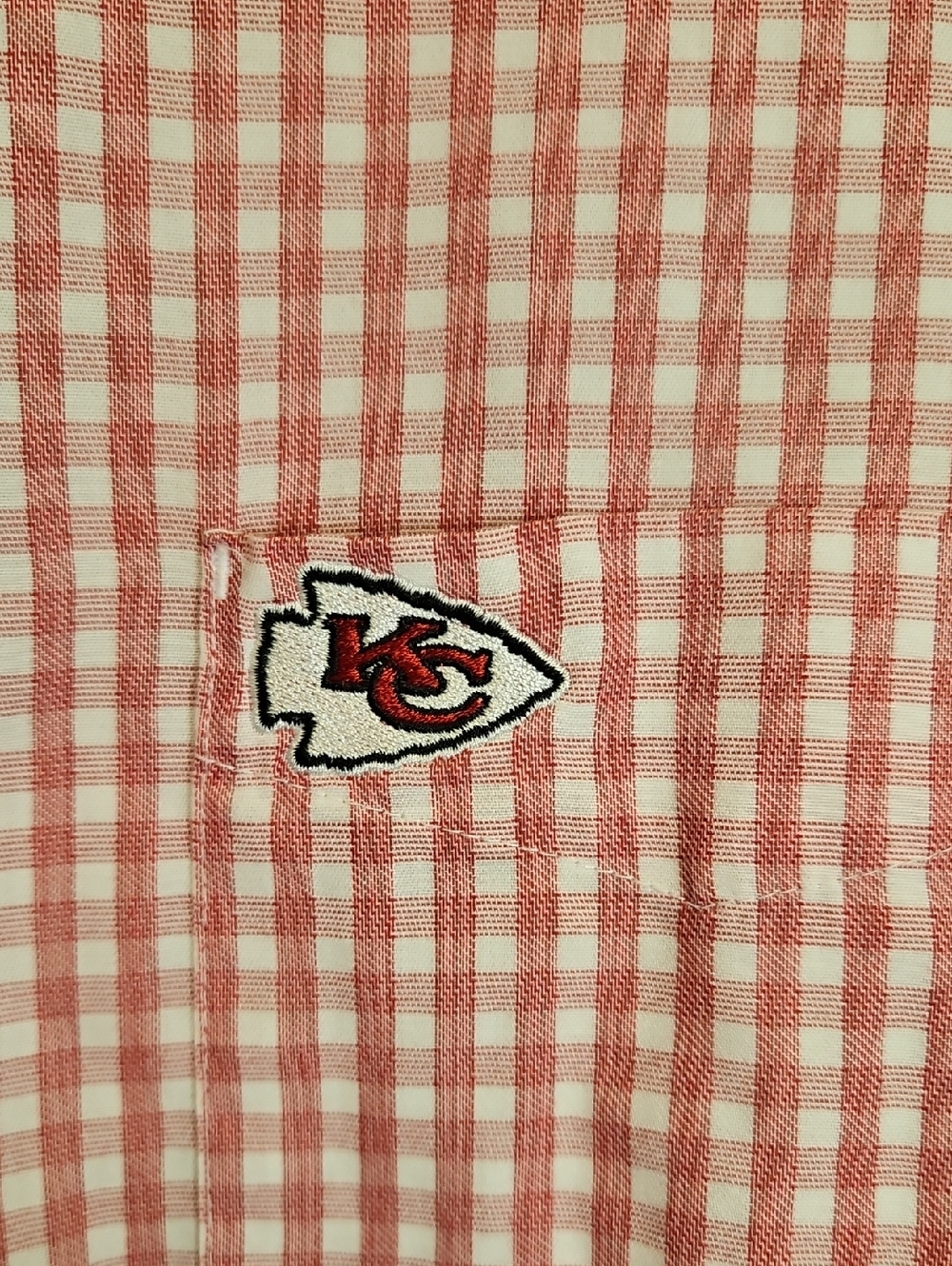 KC Chiefs Antigua Men's Red Gingham Button-Down Shirt, Size XL